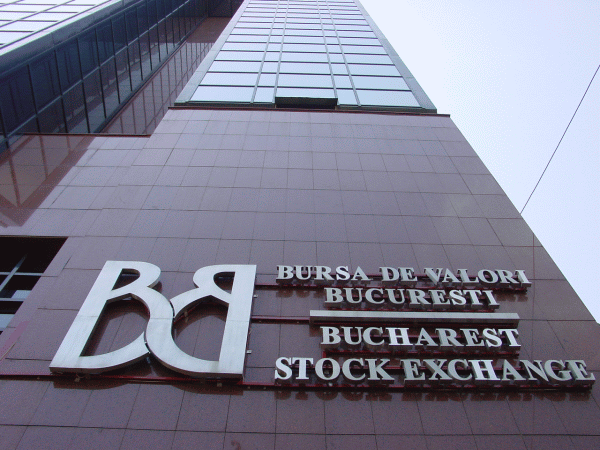 Consiliul BVB convoacă acţionarii pentru trecerea la conducere dualistă Consiliul BVB convoacă acţionarii pentru trecerea la conducere dualistă